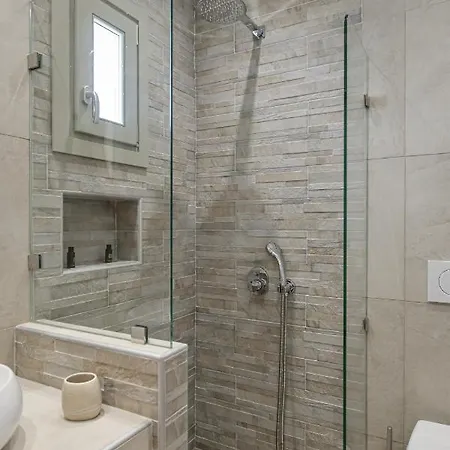 Ruby Of Naxos Apartman *