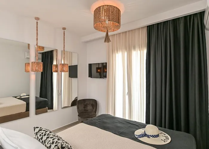 Ruby Of Naxos アパート