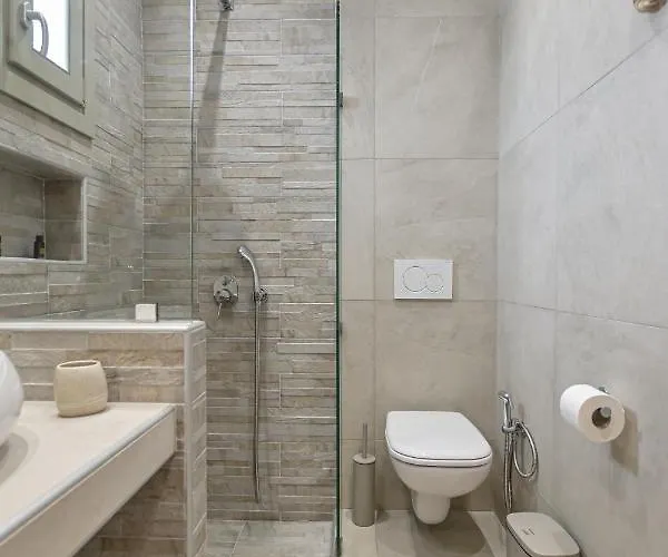 Ruby Of Naxos アギオス・プロコピオス