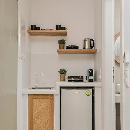 Ruby Of Naxos Agios Prokopios (Naxos)